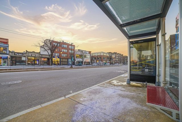 1035 Commonwealth Ave 501, Boston, MA 02215