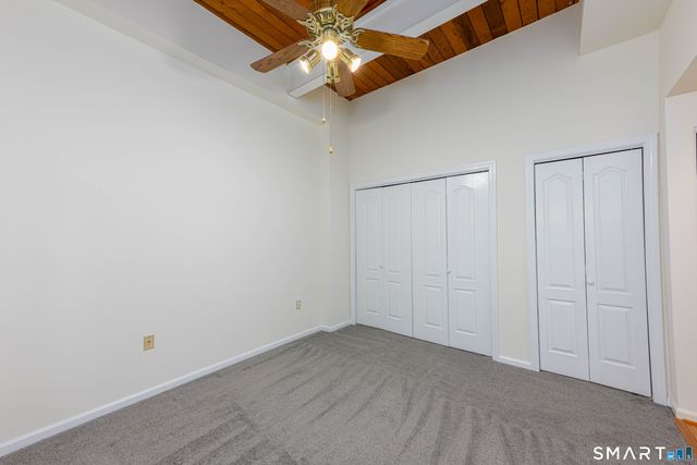 319 New Britain Road APT 215, Berlin, CT 06037