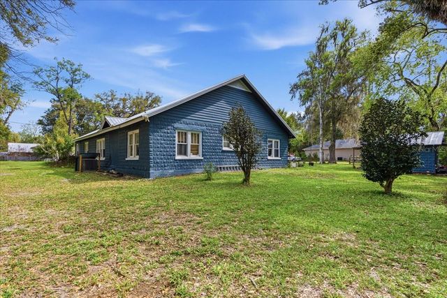 18708 NW 242ND STREET, High Springs, FL 32643