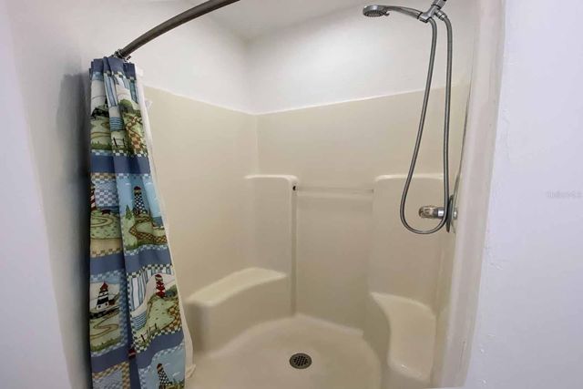 2525 NW 36TH LANE, Gainesville, FL 32605