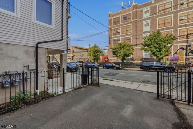 629 S 18Th St, Newark City, NJ 07103