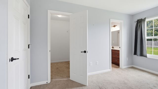 171 Raspberry Dr, Winchester, TN 37398