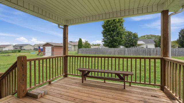 171 Raspberry Dr, Winchester, TN 37398