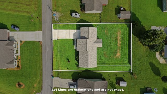 171 Raspberry Dr, Winchester, TN 37398