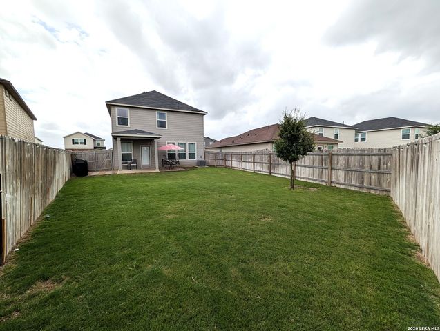 8555 Barefoot Lane, San Antonio, TX 78109