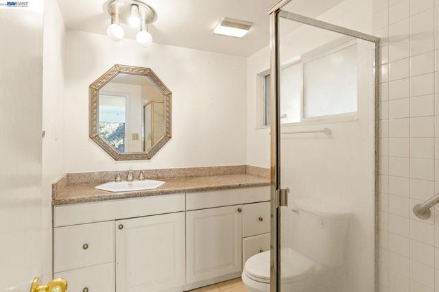 1350 Murchison Dr, Millbrae, CA 94030