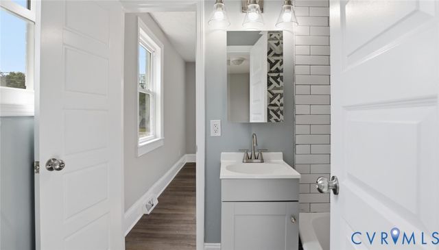 3402 Boston St, Hopewell, VA 23860
