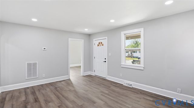 3402 Boston St, Hopewell, VA 23860