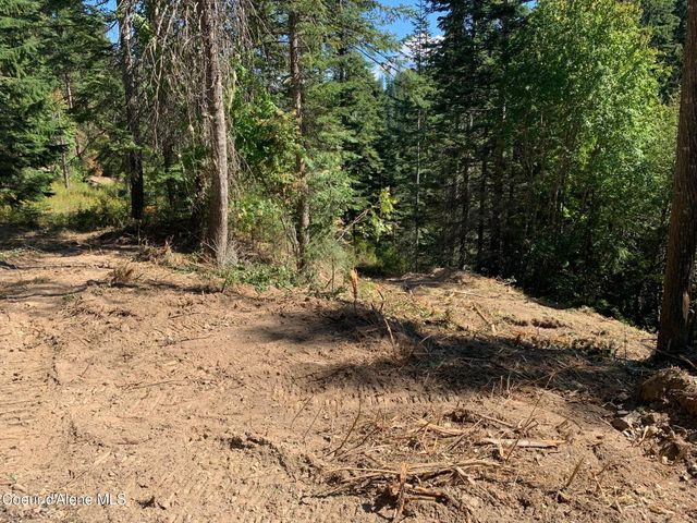 8563 N Rhapsody Ln, Hayden, ID 83835