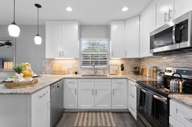 14009 DOMINION COURT, Tampa, FL 33613