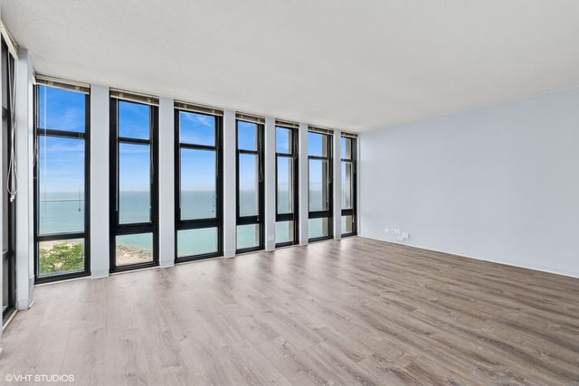 6700 S South Shore Drive 10G, Chicago, IL 60649
