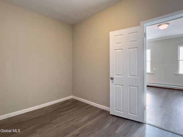 461 7th Avenue 461, Troy, NY 12182