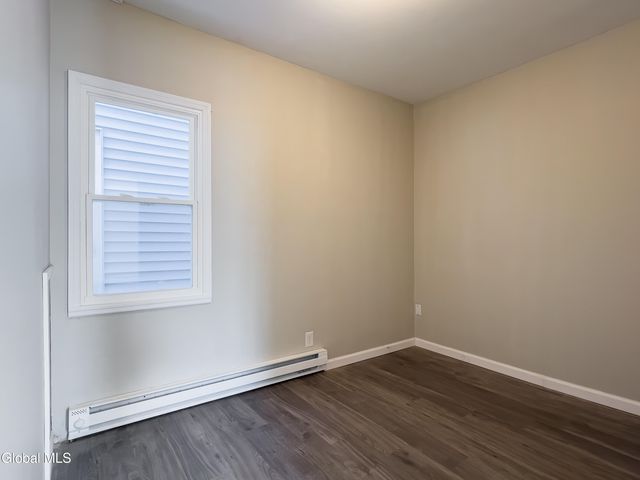 461 7th Avenue 461, Troy, NY 12182