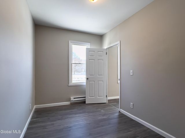 461 7th Avenue 461, Troy, NY 12182