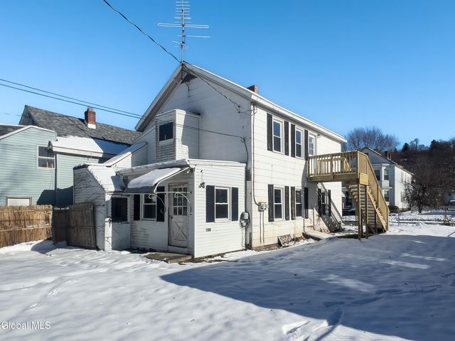 461 7th Avenue 461, Troy, NY 12182