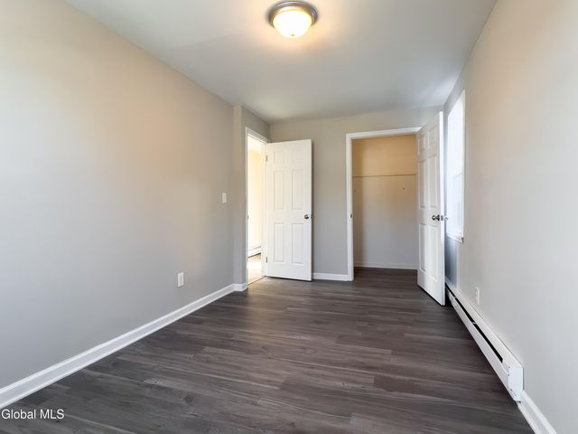 461 7th Avenue 461, Troy, NY 12182