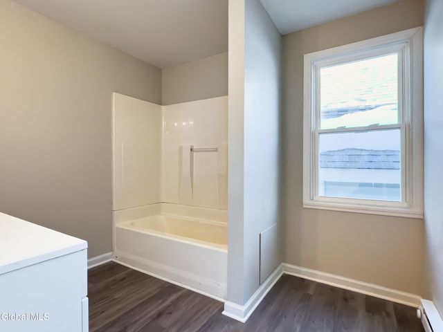 461 7th Avenue 461, Troy, NY 12182