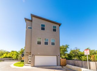 1618 W Lawndale Dr Unit 11, San Antonio, TX 78209