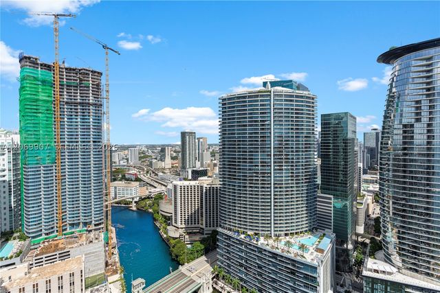 465 Brickell Ave 4106, Miami, FL 33131