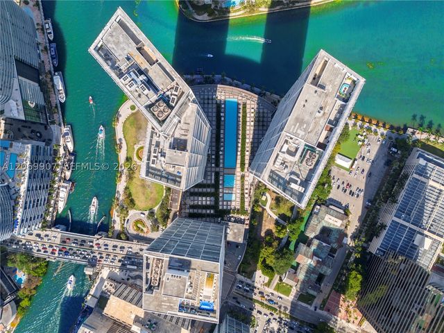465 Brickell Ave 4106, Miami, FL 33131