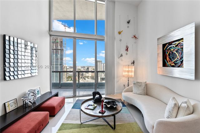465 Brickell Ave 4106, Miami, FL 33131