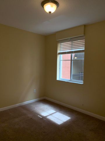 3055 NW 126th Avenue 323, Sunrise, FL 33323