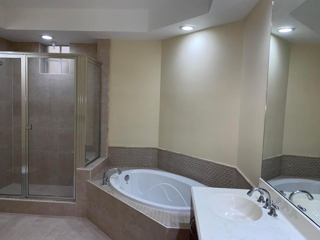 3055 NW 126th Avenue 323, Sunrise, FL 33323