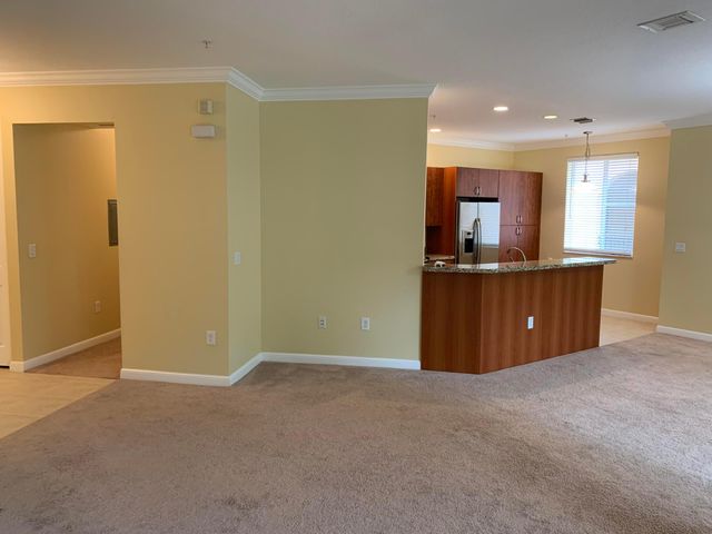 3055 NW 126th Avenue 323, Sunrise, FL 33323