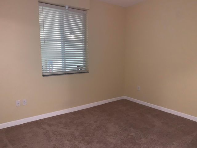 3055 NW 126th Avenue 323, Sunrise, FL 33323