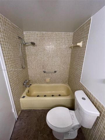 4751 NW 21st Street 611, Lauderhill, FL 33313