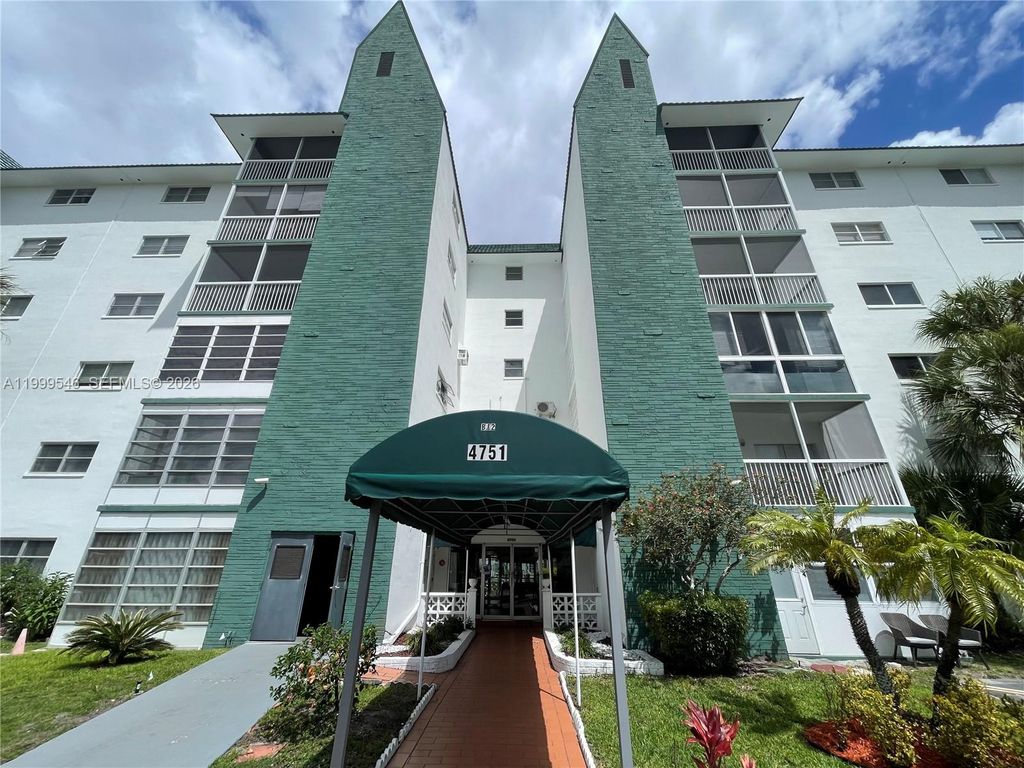 4751 NW 21st Street 611, Lauderhill, FL 33313