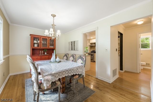 43 Chaucer Dr, Berkeley Heights Twp., NJ 07922