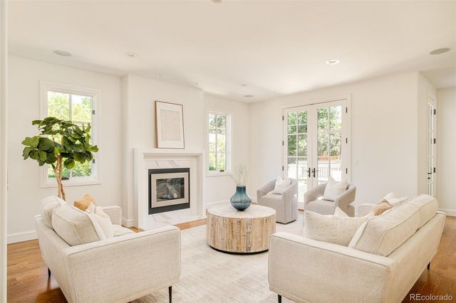 850 S St Paul Street, Denver, CO 80209
