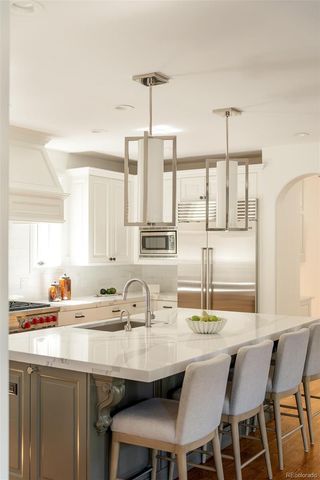 850 S St Paul Street, Denver, CO 80209
