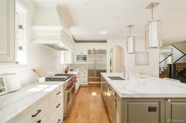850 S St Paul Street, Denver, CO 80209