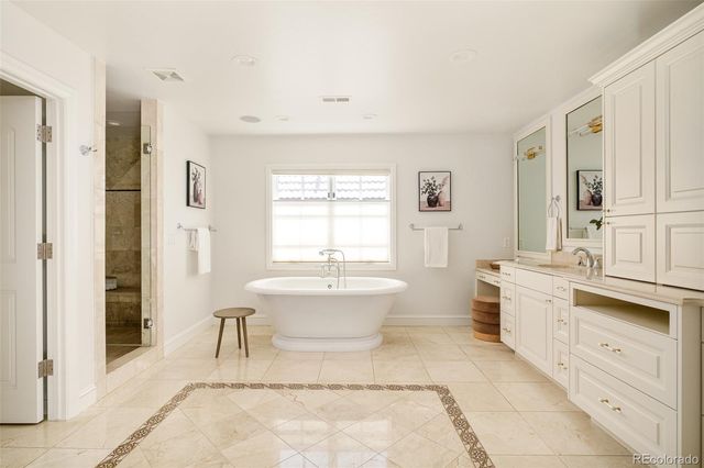 850 S St Paul Street, Denver, CO 80209