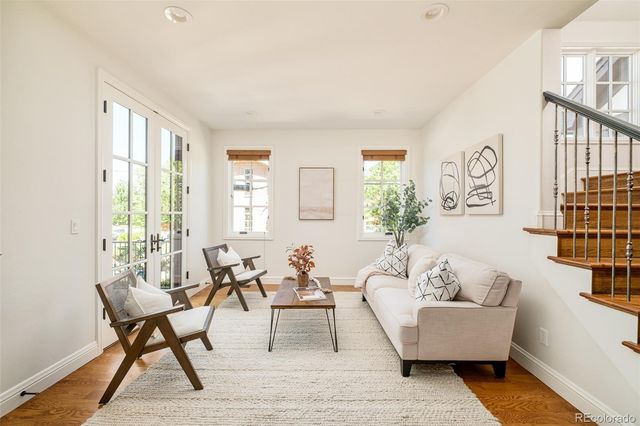 850 S St Paul Street, Denver, CO 80209