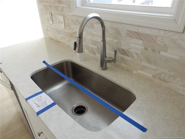 44 Glenwood Court, Spring Lake, NC 28390