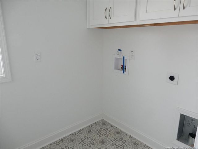 44 Glenwood Court, Spring Lake, NC 28390