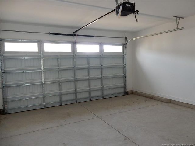 44 Glenwood Court, Spring Lake, NC 28390