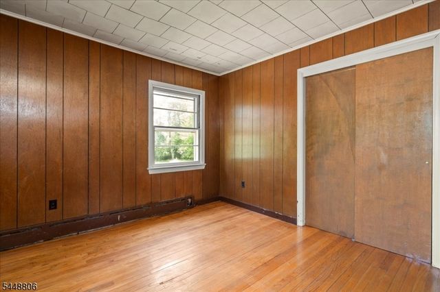53 Kemah Mecca Lake Rd, Hampton Twp., NJ 07860