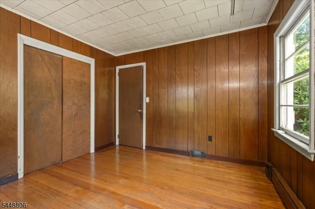 53 Kemah Mecca Lake Rd, Hampton Twp., NJ 07860