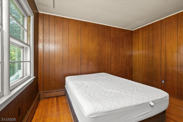 53 Kemah Mecca Lake Rd, Hampton Twp., NJ 07860