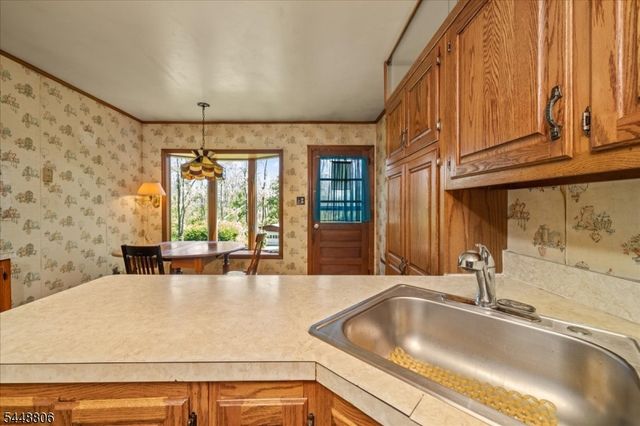 53 Kemah Mecca Lake Rd, Hampton Twp., NJ 07860
