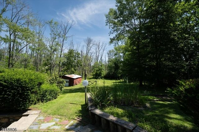 53 Kemah Mecca Lake Rd, Hampton Twp., NJ 07860