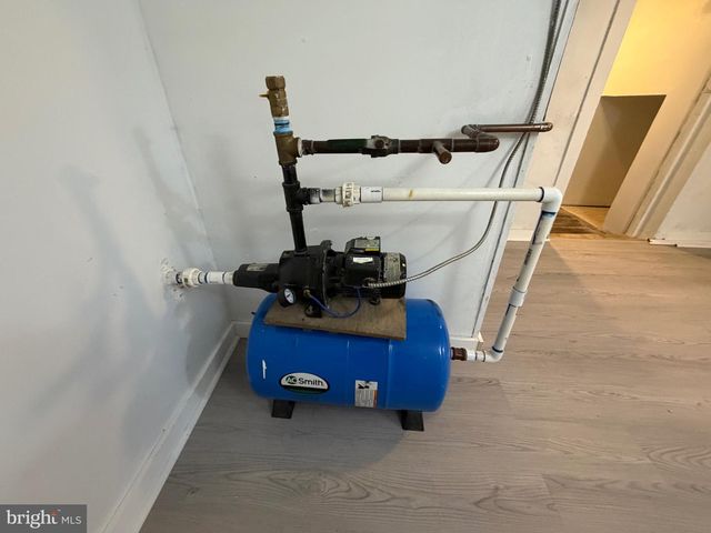 141-143 CENTRE ST, Port Clinton, PA 19549