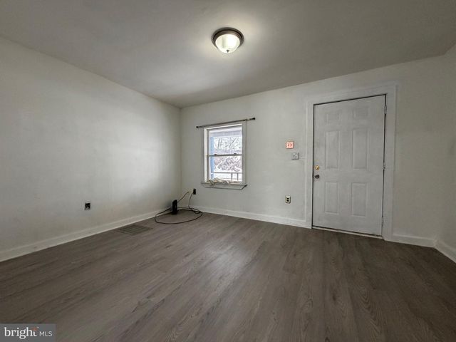 141-143 CENTRE ST, Port Clinton, PA 19549