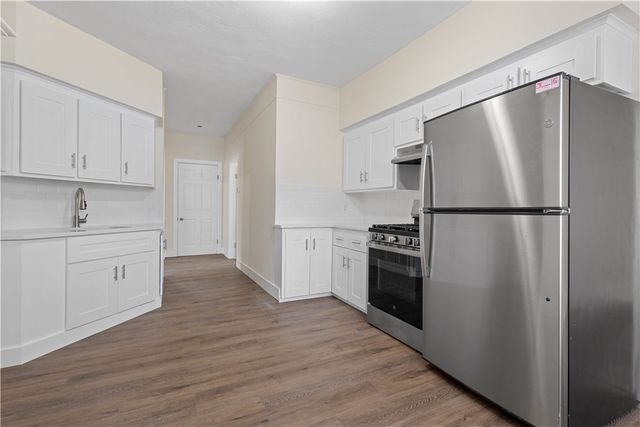 41 Almy Street, Providence, RI 02909