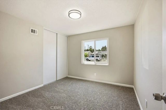 548 W Montrose, Hemet, CA 92543