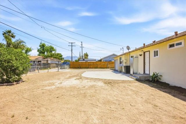 548 W Montrose, Hemet, CA 92543